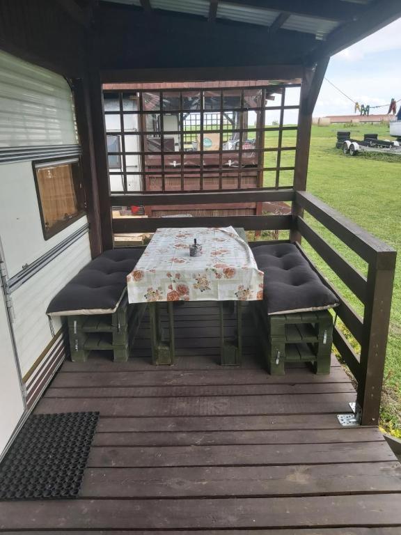 Kemping Pod Topolami Гуркло Экстерьер фото